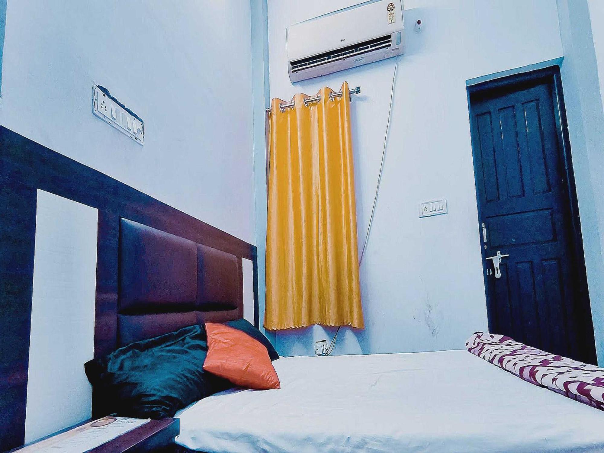 Hotel O Rr Palace Lucknow Buitenkant foto