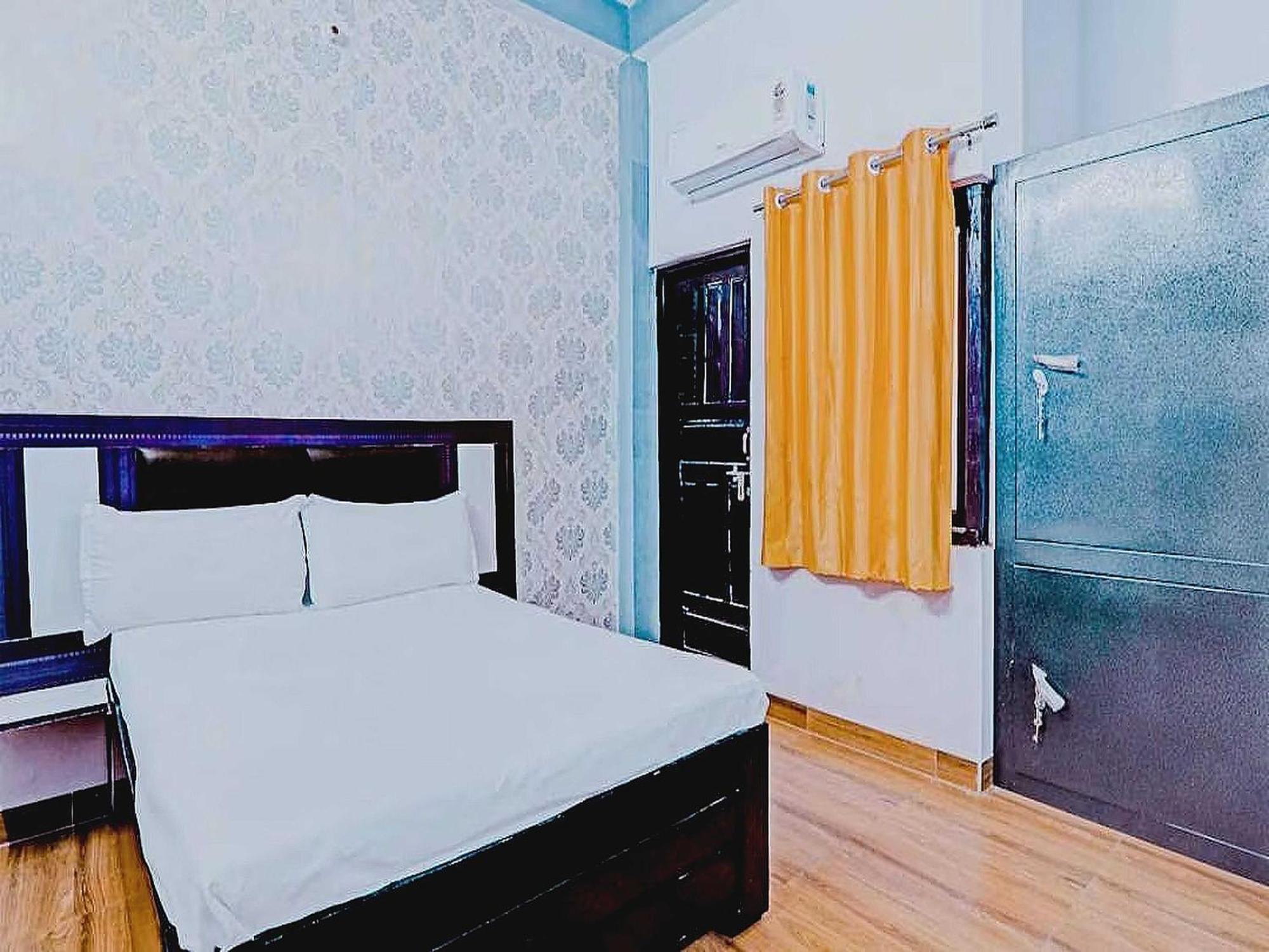 Hotel O Rr Palace Lucknow Buitenkant foto