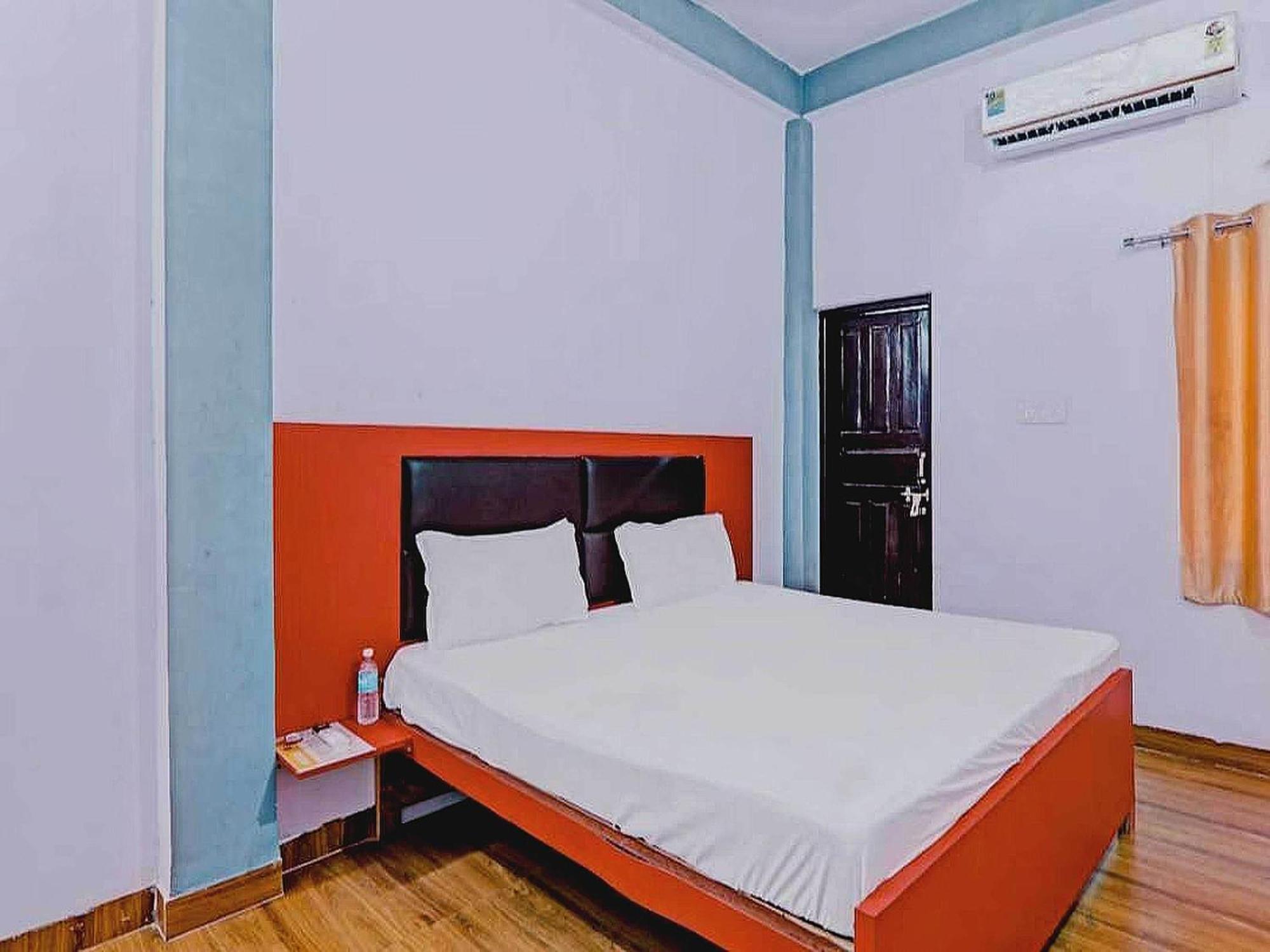 Hotel O Rr Palace Lucknow Buitenkant foto