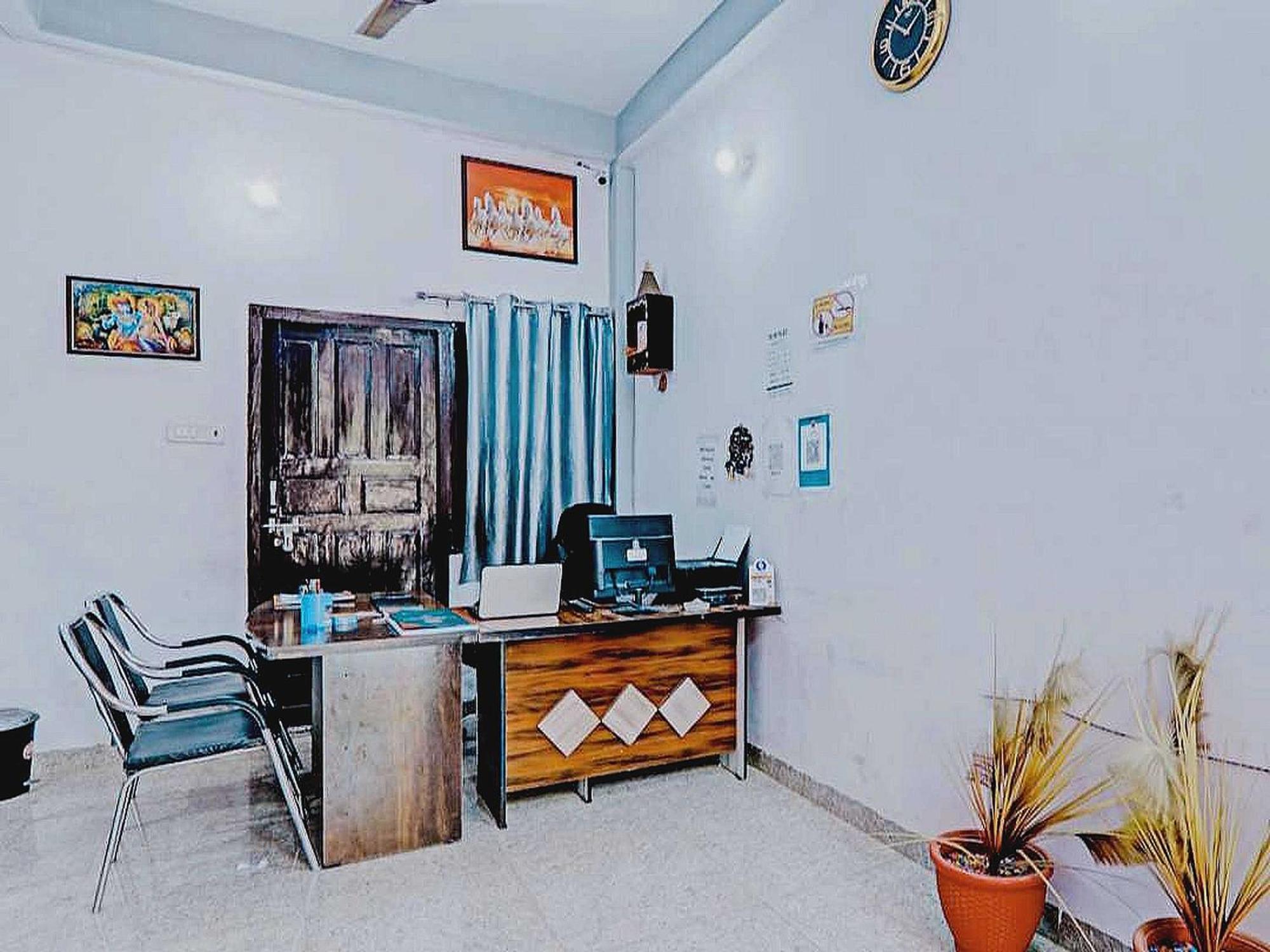 Hotel O Rr Palace Lucknow Buitenkant foto